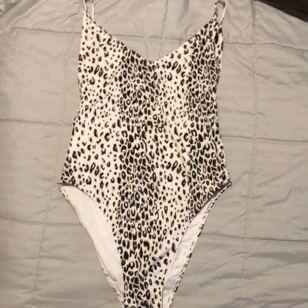 One piece swimsuit